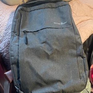 NWOT Grey Victoriatourist Laptop Backpack 15.6 Inch
